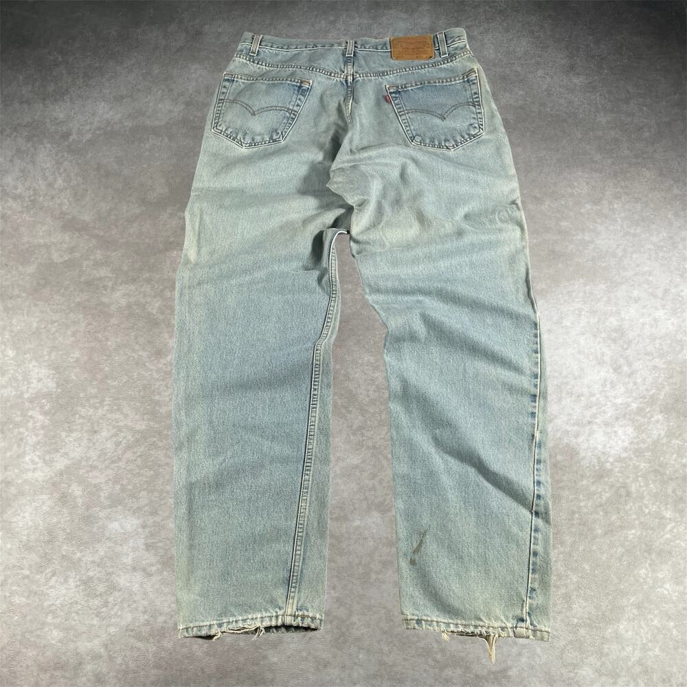 90’s Levi’s 550 Relaxed Fit Paint Wash Jeans Men’s 34x32